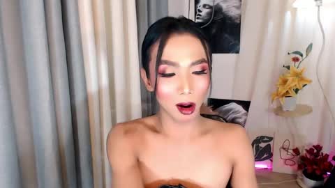 michaelagoddess online show from April 27, 6:17 pm