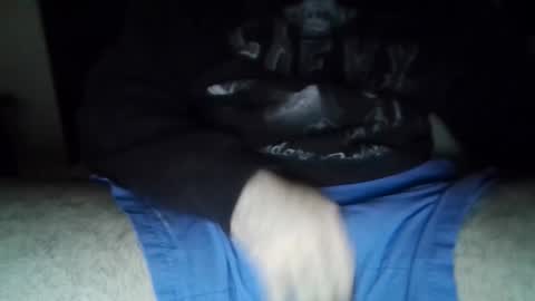 Snapshot of michaelc1214 chatting on December 14, 2:28 am michaelc1214 online show from December 14, 2:28 am