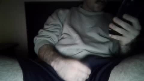 Snapshot of michaelc1214 chatting on December 15, 1:21 am michaelc1214 online show from December 15, 1:21 am