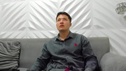 MichaelConnor  online show from December 24, 11:06 am