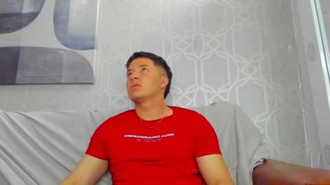 MichaelConnor  online show from January 5, 12:53 pm