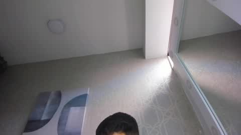 MichaelConnor  online show from January 9, 2:51 pm