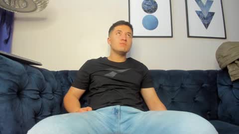 MichaelConnor  online show from January 10, 12:15 pm