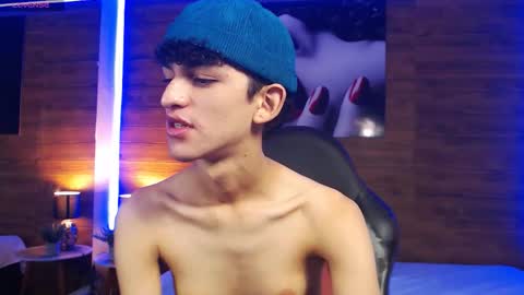 michaelkoiv online show from March 7, 11:29 am