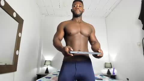 michaell_donnovann online show from June 12, 6:29 pm