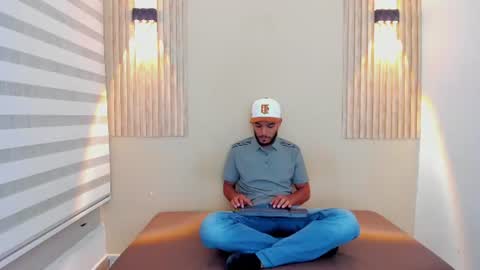 Snapshot of michaell_shaww chatting on July 9, 1:04 pm MICHELL online show from July 9, 1:04 pm