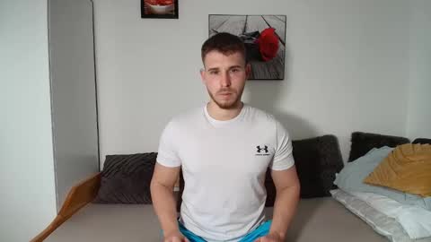 michaelos11 online show from February 21, 12:17 pm