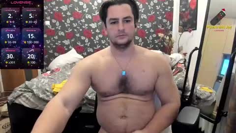 michaelragnar90 online show from December 11, 6:20 pm