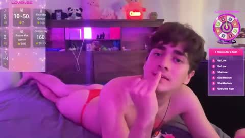 michaeltorrexx696378 online show from March 23, 8:24 pm