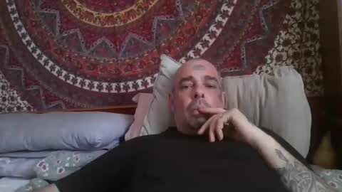 michawolf96 online show from April 26, 1:31 pm