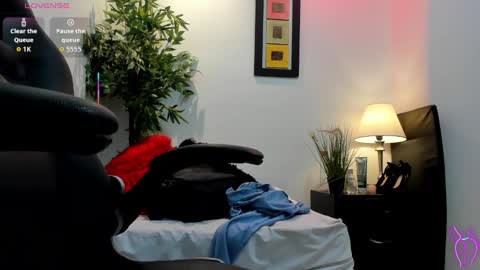 michel_lopez18 online show from September 13, 11:10 am