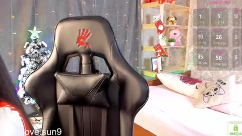 Snapshot of michel_momsen chatting on January 13, 1:28 pm Michel online show from January 13, 1:28 pm