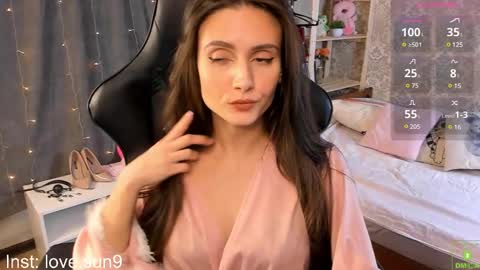 Snapshot of michel_momsen chatting on February 23, 12:16 pm Michel online show from February 23, 12:16 pm