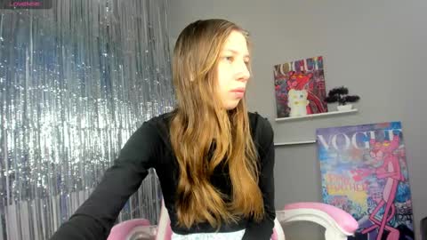 Snapshot of michele_mack chatting on January 8, 3:08 am michele_mack online show from January 8, 3:08 am