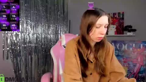 Snapshot of michele_mack chatting on January 10, 2:57 am michele_mack online show from January 10, 2:57 am