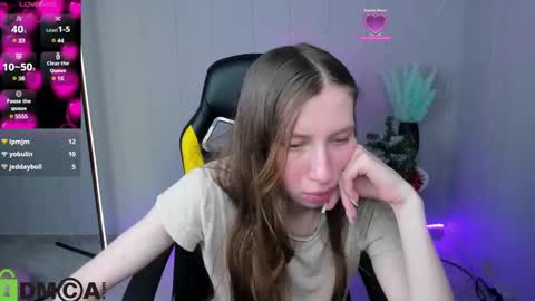 Snapshot of michele_mack chatting on January 13, 6:06 am michele_mack online show from January 13, 6:06 am