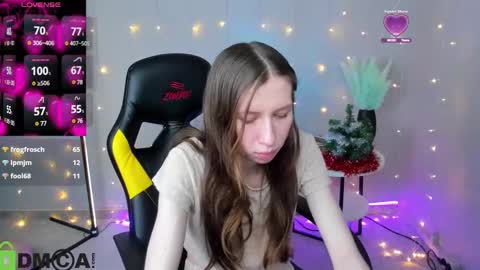 Snapshot of michele_mack chatting on January 13, 9:08 am michele_mack online show from January 13, 9:08 am