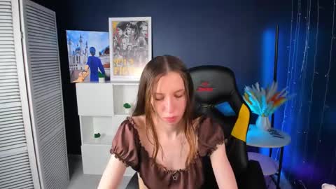 Snapshot of michele_mack chatting on March 10, 5:54 am michele_mack online show from March 10, 5:54 am