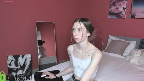 Snapshot of michele_mack chatting on September 9, 2:33 am michele_mack online show from September 9, 2:33 am