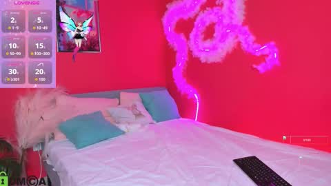 Snapshot of michele_mack chatting on November 17, 2:39 am michele_mack online show from November 17, 2:39 am