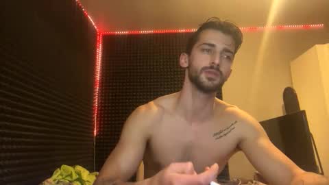 Snapshot of michelemagnetico chatting on October 30, 9:59 pm michelemagnetico online show from October 30, 9:59 pm