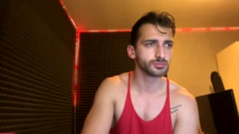 Snapshot of michelemagnetico chatting on November 25, 10:32 pm michelemagnetico online show from November 25, 10:32 pm