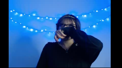 Michell online show from March 27, 8:26 am