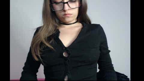 Michell online show from May 7, 1:55 am