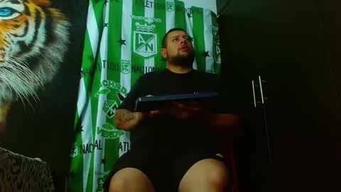 michell_myers online show from January 19, 5:26 am