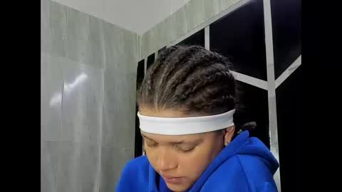 michell_rs online show from January 28, 6:49 am