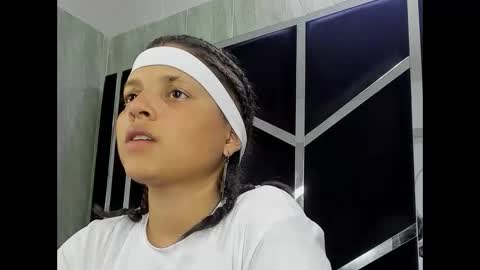 michell_rs online show from January 31, 1:43 am