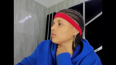 michell_rs online show from February 12, 4:23 am