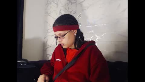 michell_rs online show from September 15, 4:01 am