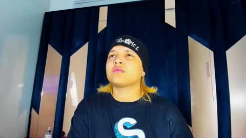 michell_rs online show from October 17, 5:54 am