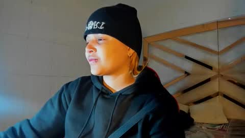 michell_rs online show from October 20, 5:19 am