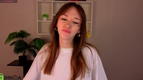 Michelle online show from April 22, 1:08 am