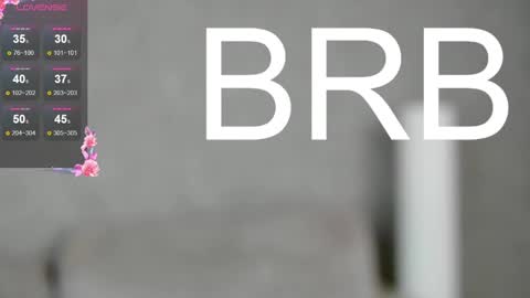 Snapshot of michelle_blond chatting on January 5, 11:15 am michelle_blond online show from January 5, 11:15 am