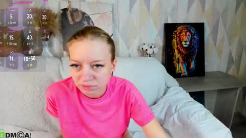 Snapshot of michelle_blond chatting on September 16, 6:58 am michelle_blond online show from September 16, 6:58 am