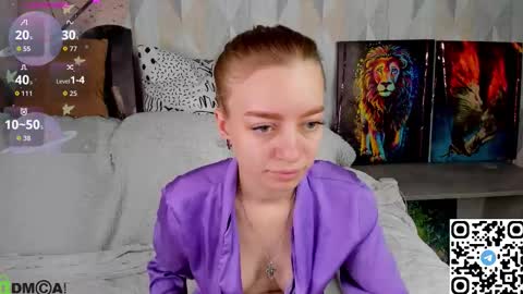 Snapshot of michelle_blond chatting on October 18, 8:04 am michelle_blond online show from October 18, 8:04 am