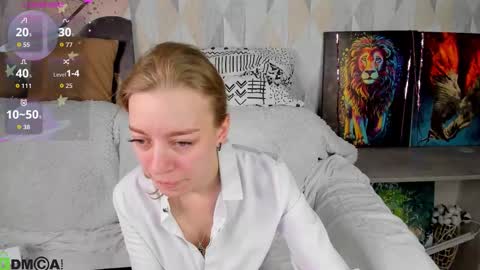 Snapshot of michelle_blond chatting on October 21, 8:26 am michelle_blond online show from October 21, 8:26 am