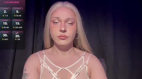 michelle_jacksonn online show from March 5, 2:51 am