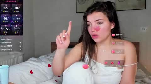 Michelle online show from October 11, 7:29 am