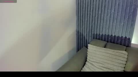 Michelle Foxx online show from May 1, 3:16 pm