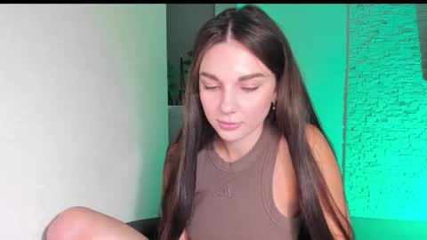 Snapshot of michelliibeautiful chatting on September 27, 3:50 pm Michellee online show from September 27, 3:50 pm