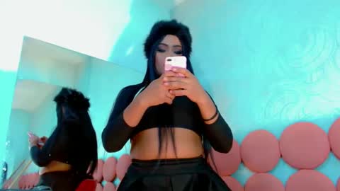 Michell online show from December 2, 5:15 am