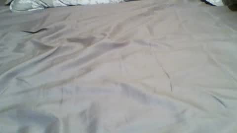 Snapshot of michelpop84 chatting on October 28, 9:50 pm michelpop84 online show from October 28, 9:50 pm