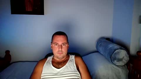 Snapshot of micic3 chatting on June 20, 1:41 am micic3 online show from June 20, 1:41 am