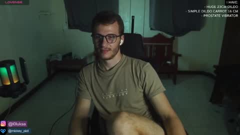 Mickey online show from January 3, 3:22 pm