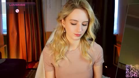 mickeydior online show from October 14, 11:44 am