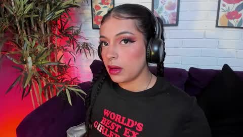 Micki online show from March 17, 11:02 am